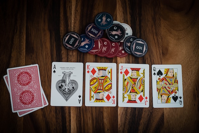 Soorten poker die een nieuwe dimensie van plezier brengen